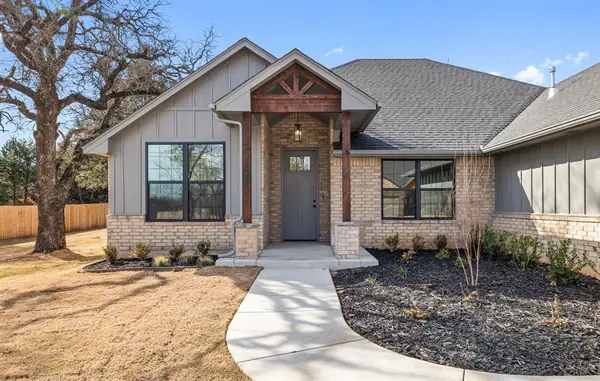 2411 Black Jack Way, Blanchard, OK 73010