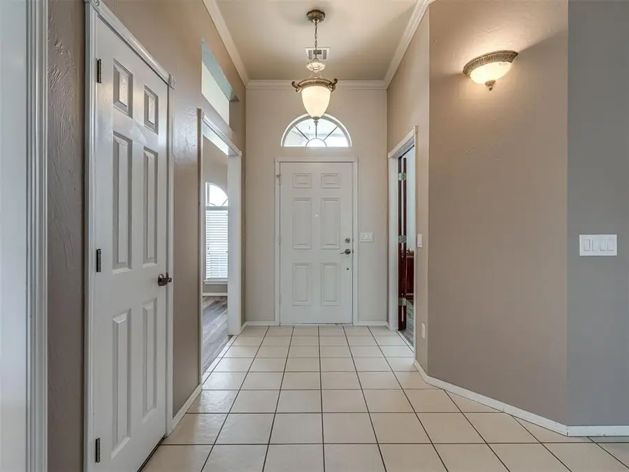 8308 NW 76th Street, Oklahoma City, OK 73132 - #2