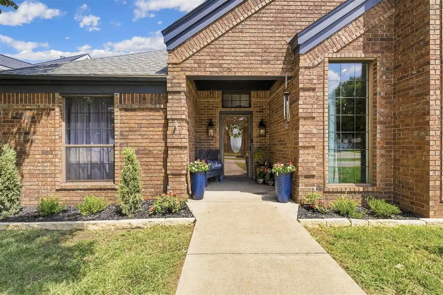 1316 Windsor Place, Shawnee, OK 74804 - #2