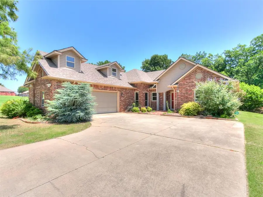661 Lakeside Drive, Noble, OK 73068 - #2