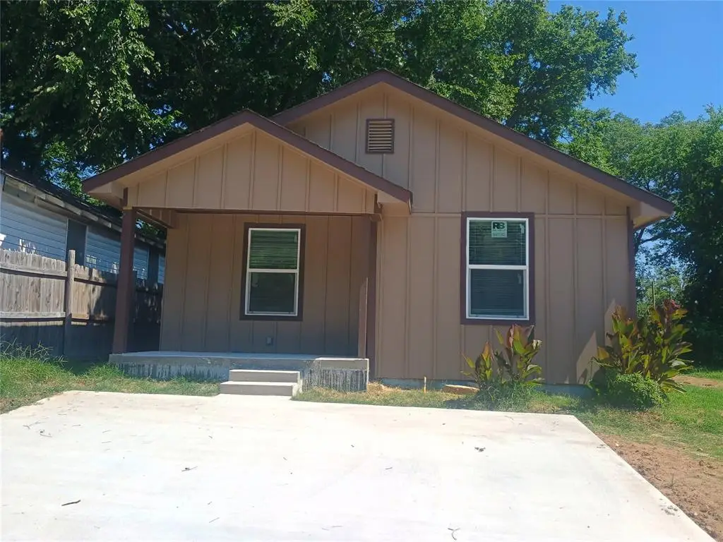 709 E Main Street, Ardmore, OK 73401 - #1