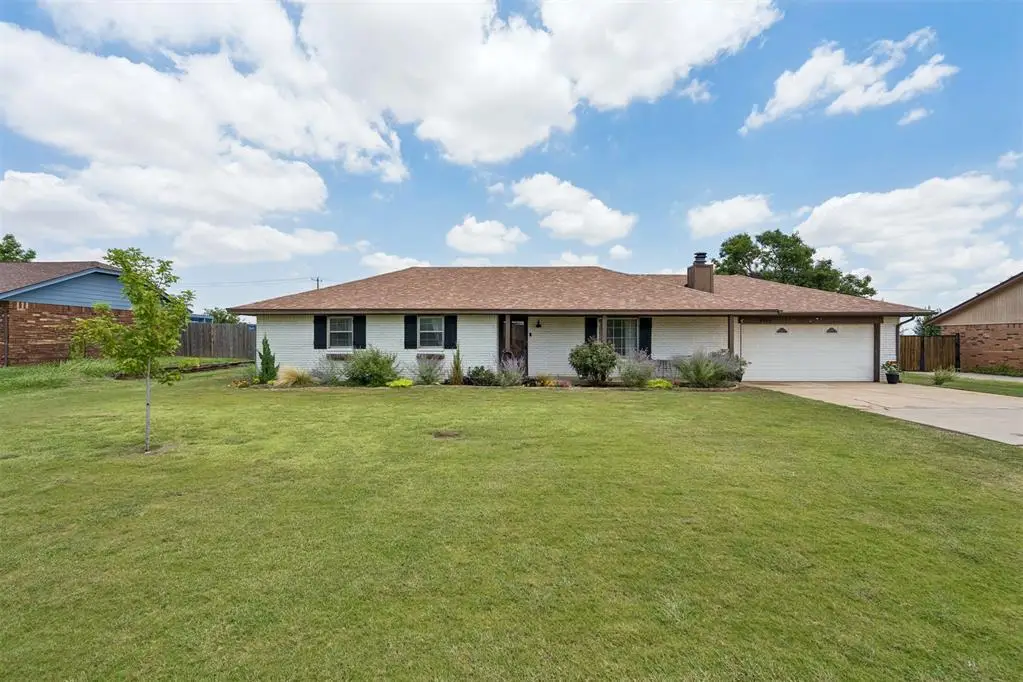 2111 Van Buren Avenue, Piedmont, OK 73078 - #1