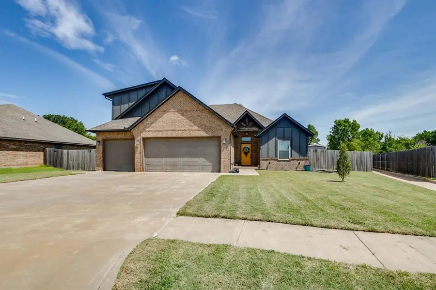 1711 W Blake Way, Mustang, OK 73064 - #3
