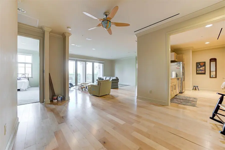200 S Oklahoma Avenue #202, Oklahoma City, OK 73104 - #3