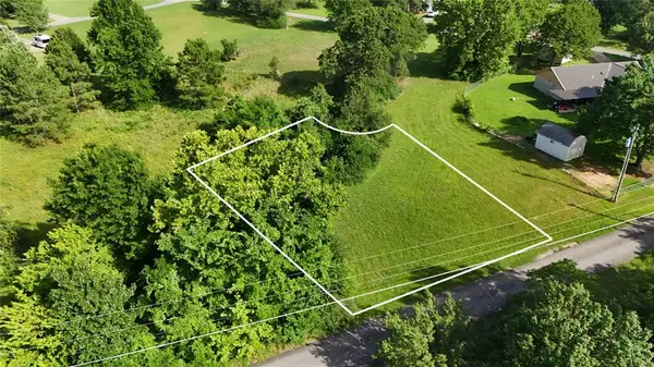 1653 W Mcgill Circle, Eufaula, OK 74432