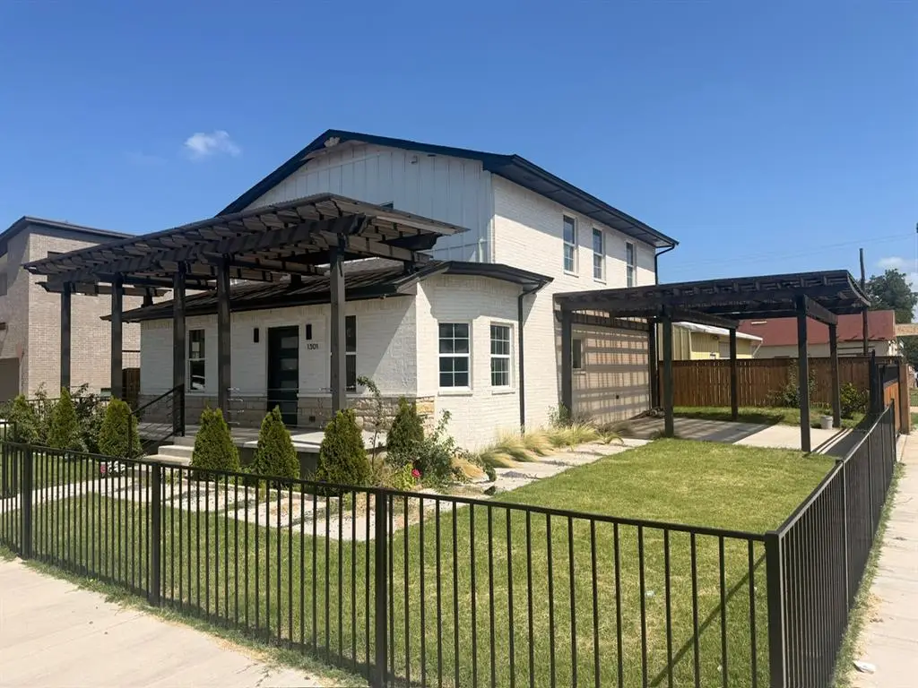 1301 NW 1st Street, Oklahoma City, OK 73106 - #1
