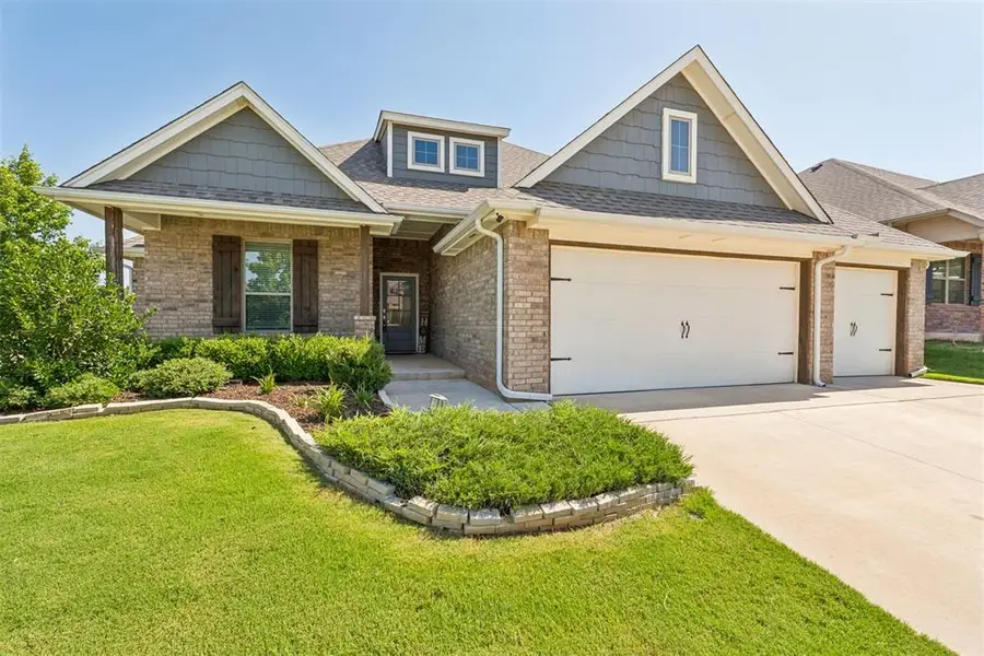 4208 Armstead Avenue, Edmond, OK 73012 - #3