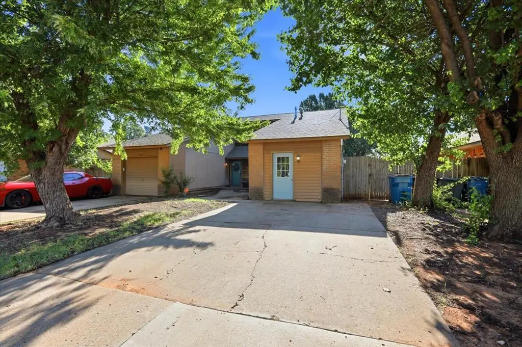 Address Withheld By Seller, Edmond, OK 73012 - #1