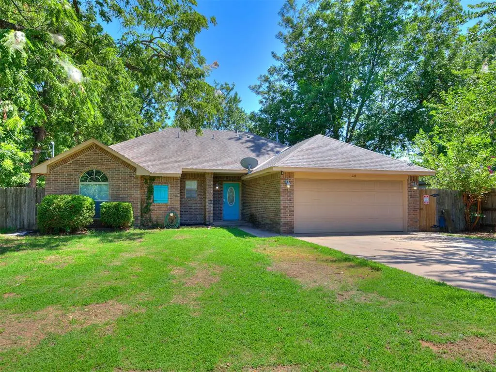 224 E Forster Lane, Mustang, OK 73064 - #1