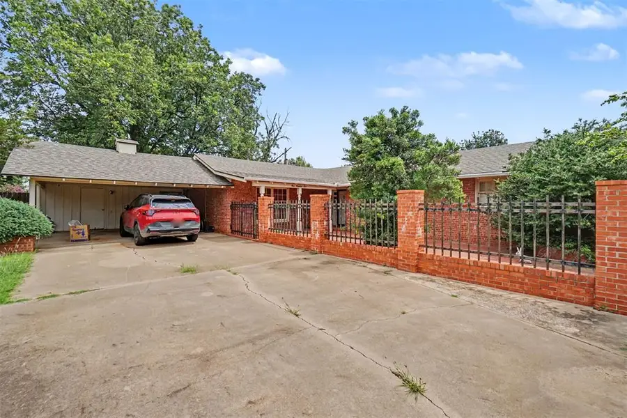 101 E Dogwood Street, Hobart, OK 73651 - #2