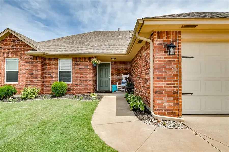 700 Dana Drive, Yukon, OK 73099 - #2