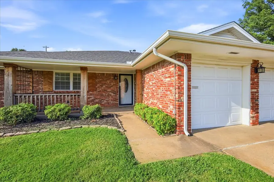 3108 Lakeside Drive, Oklahoma City, OK 73120 - #2