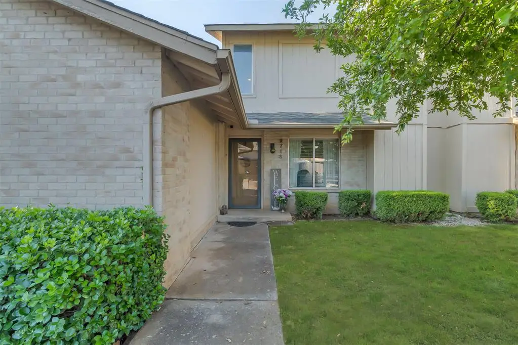 9713 Hefner Village Boulevard, Oklahoma City, OK 73162 - #1