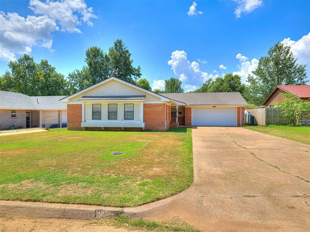 1309 W Mississippi Avenue, Chickasha, OK 73018 - #1