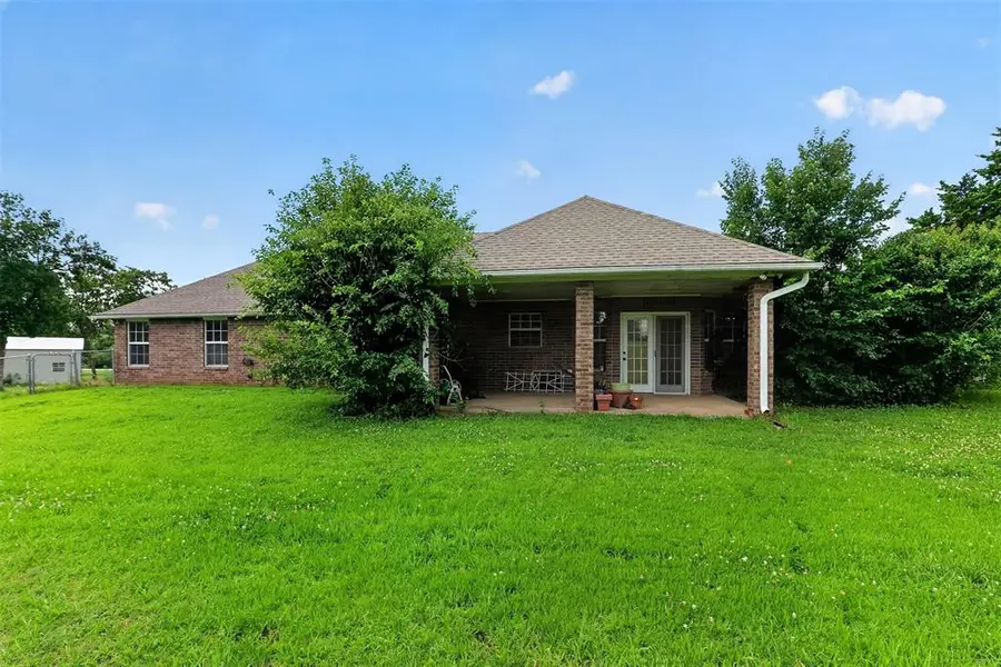 5 Rainbow Drive, Ponca City, OK 74604 - #2
