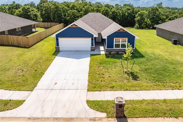 4616 Lincoln Landing, Harrah, OK 73045