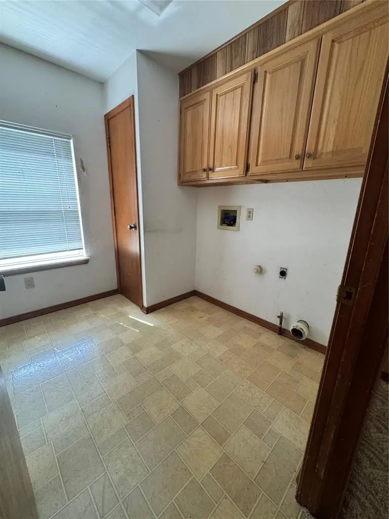 2616 N Norman Avenue, Oklahoma City, OK 73127 - #3