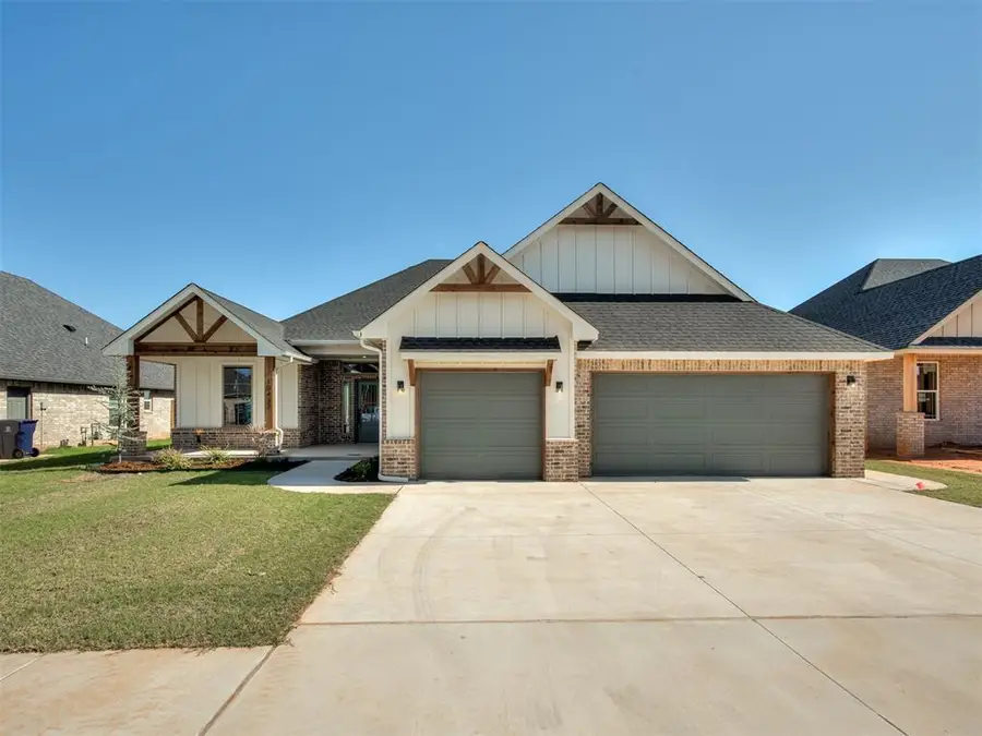10433 SW 50th Street, Mustang, OK 73064 - #2