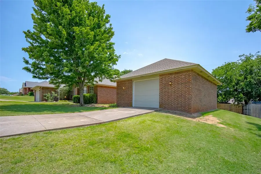 922 Blue Bird Terrace, Purcell, OK 73080 - #3