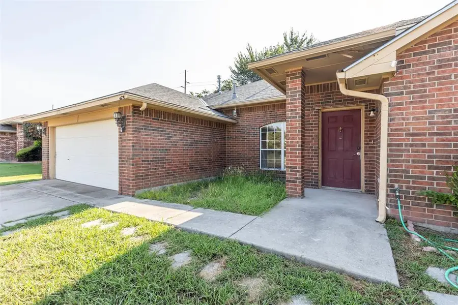 1833 Parkridge Drive, Norman, OK 73071 - #2