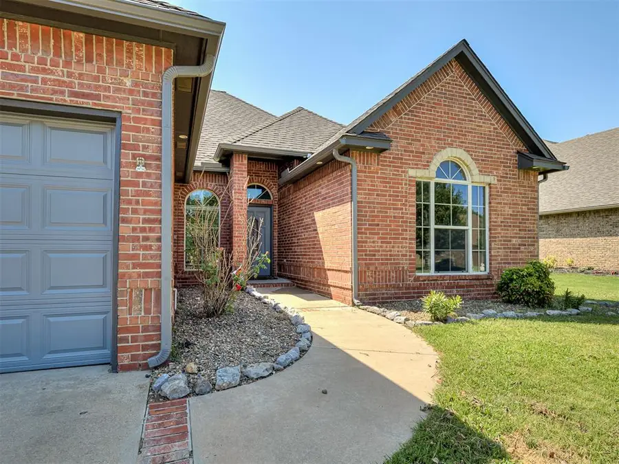 13150 Red Oak Drive, Choctaw, OK 73020 - #2