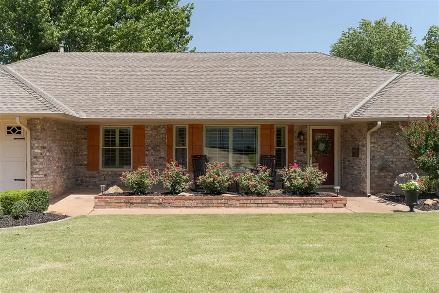 305 Memory Lane, Edmond, OK 73013 - #2
