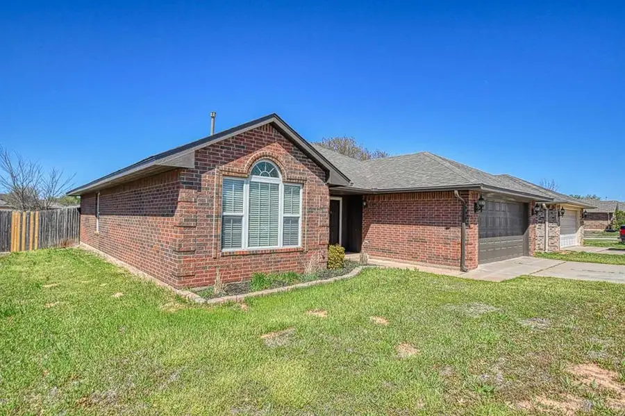 925 Eagle Cliff Drive, Norman, OK 73072 - #2