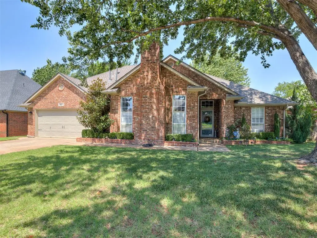 801 Colony Drive, Edmond, OK 73003 - #1