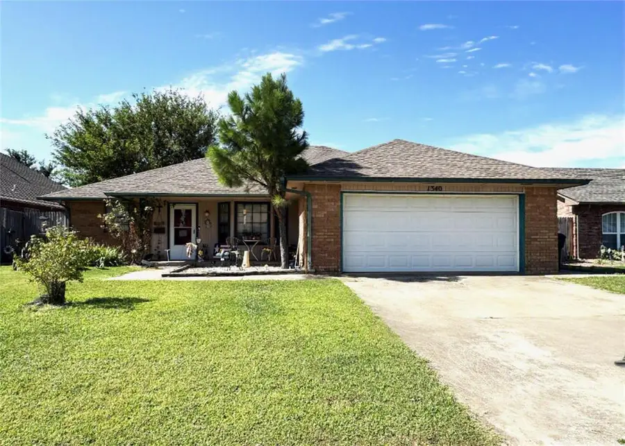 1340 NW 9th Street, Moore, OK 73170 - #2