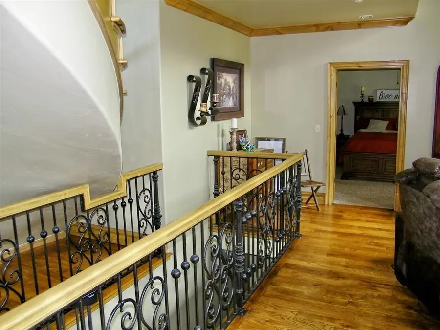 1200 Hickory Avenue, Wellston, OK 74881 - #3