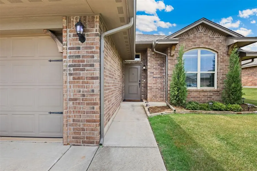 11212 NW 100th Street, Yukon, OK 73099 - #3