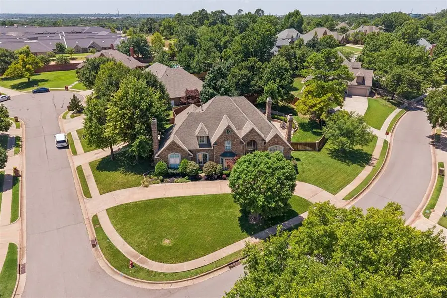 2616 Sweetbriar, Edmond, OK 73034 - #3