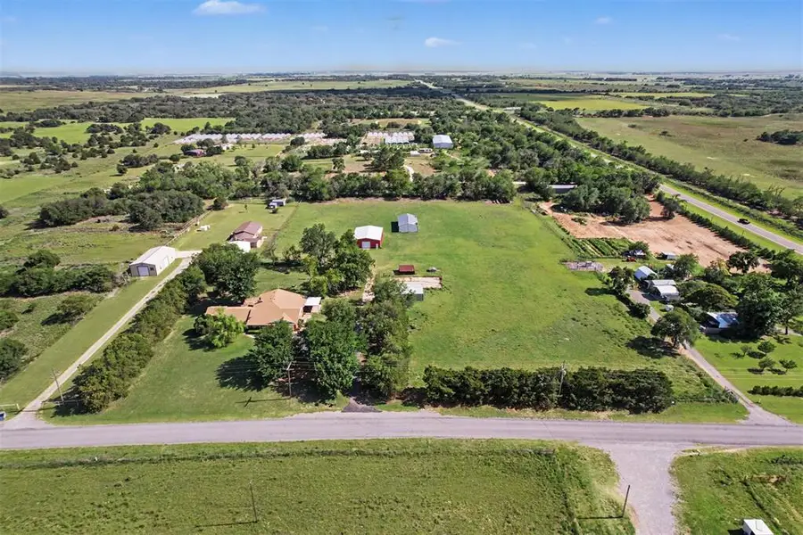 18710 E 1230 Road, Sayre, OK 73662 - #2