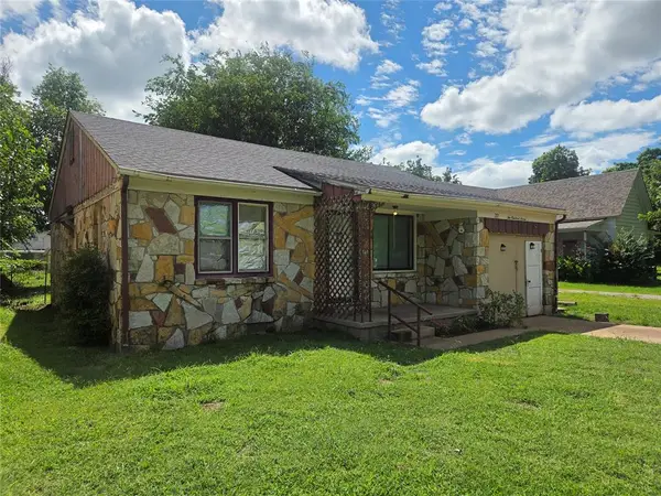 207 S Elm Street, Pauls Valley, OK 73075