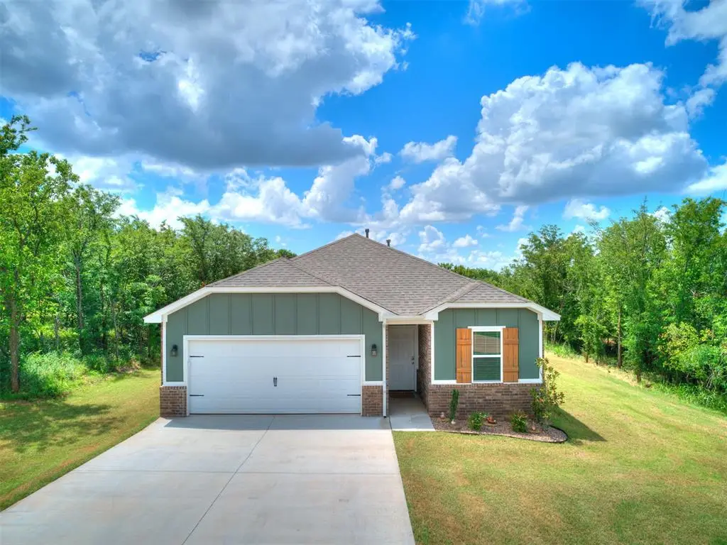 4592 Kensington Way, Edmond, OK 73025 - #1
