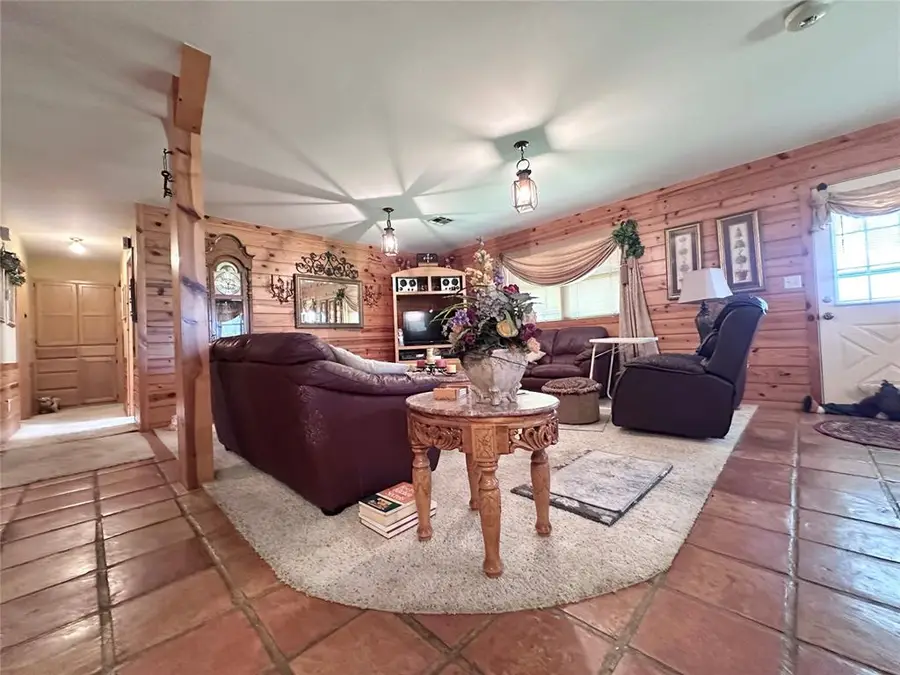 18306 Gaddy Road, Shawnee, OK 74801 - #2