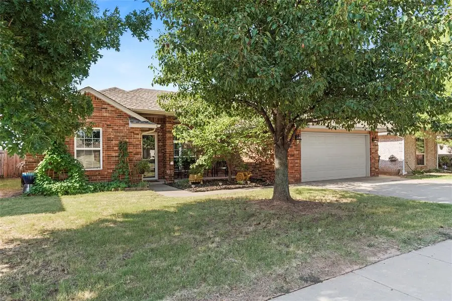 11632 SW 11th Street, Yukon, OK 73099 - #2