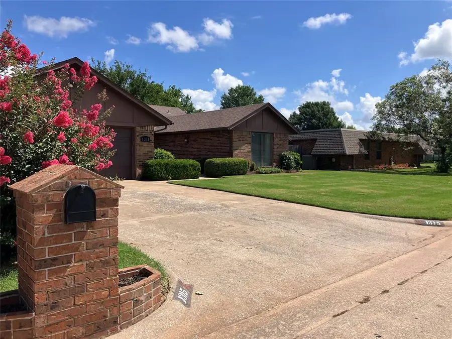1315 Saint Mathews Drive, Midwest City, OK 73110 - #2