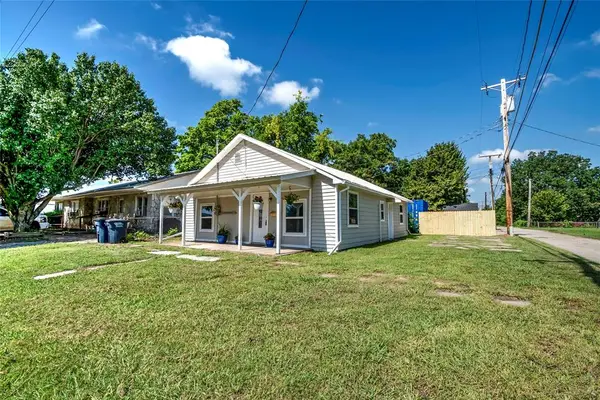 408 N 5th Avenue, Stroud, OK 74079