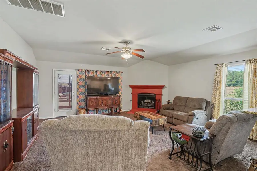 9505 Timberwind Lane, Yukon, OK 73099 - #2