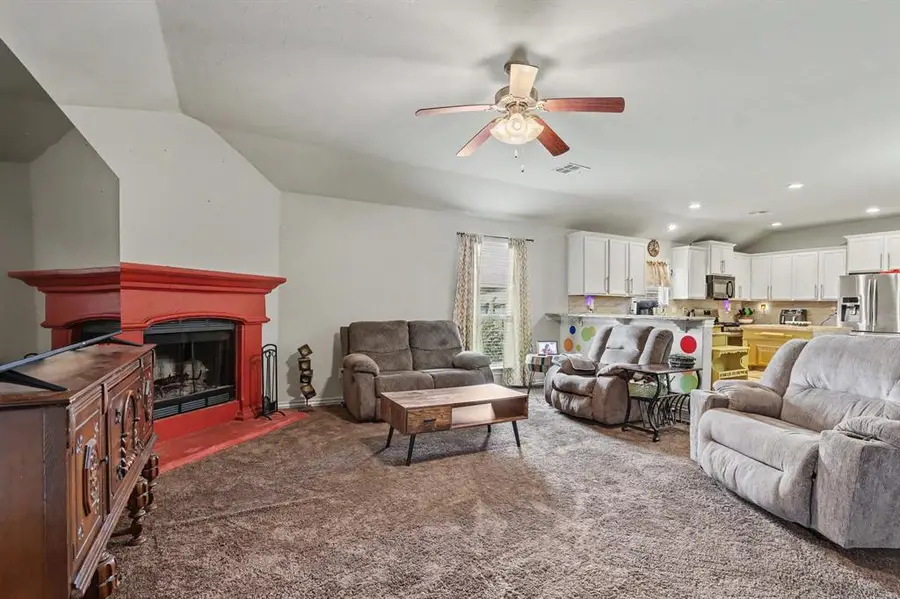 9505 Timberwind Lane, Yukon, OK 73099 - #3