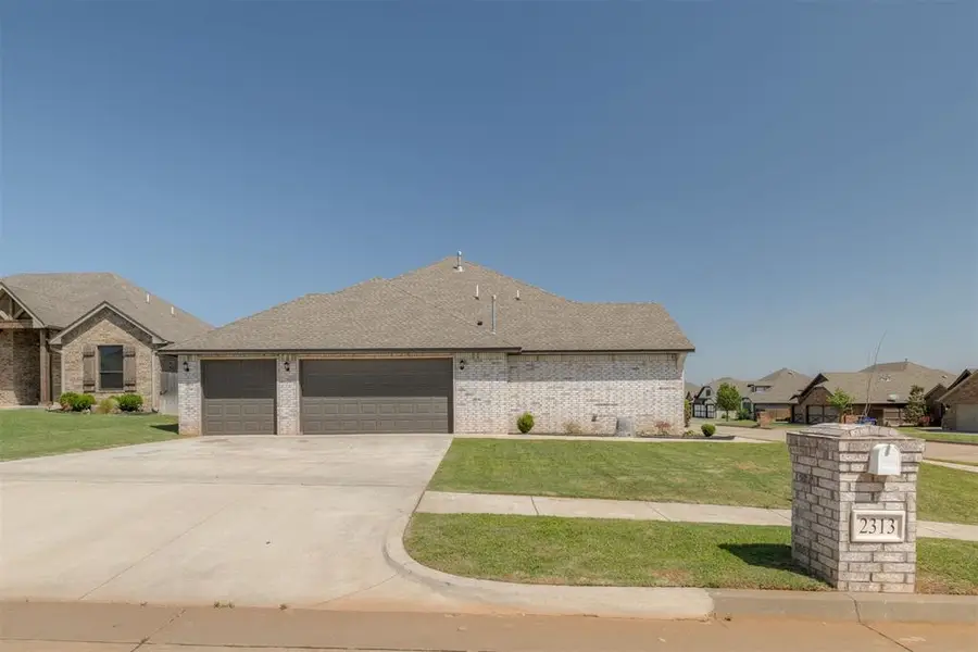2313 E Kellan Court Terrace, Mustang, OK 73064 - #3