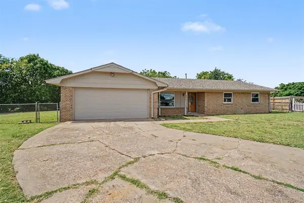 1722 NW Crosby Park Boulevard, Lawton, OK 73505