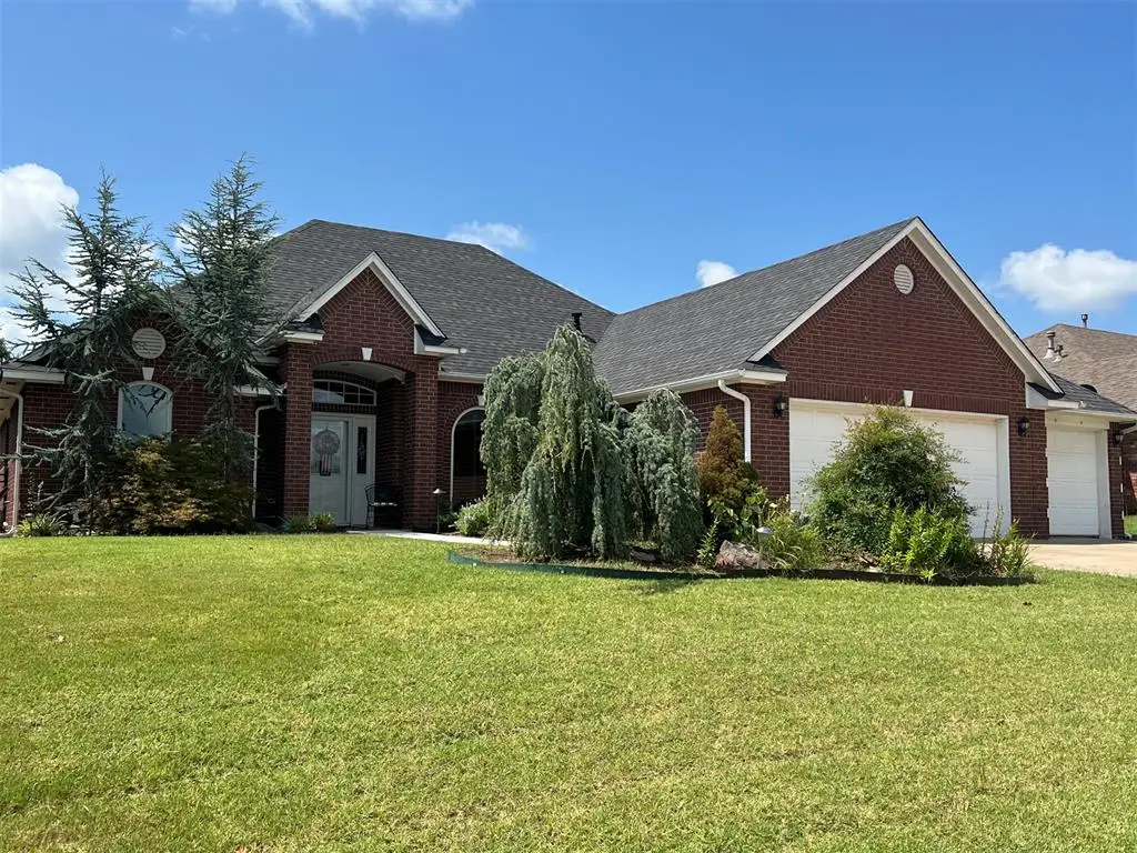 1309 Cambridge Drive, Shawnee, OK 74804 - #1