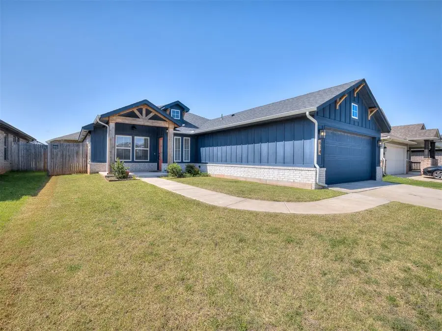 614 Ozark Lane, Norman, OK 73069 - #3
