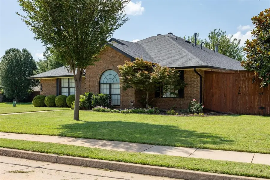 1612 Glacier Lane, Edmond, OK 73003 - #3