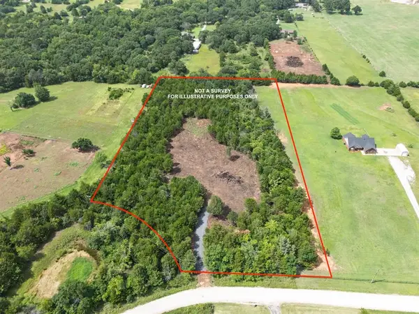 23 Redbud Lane, Shawnee, OK 74801