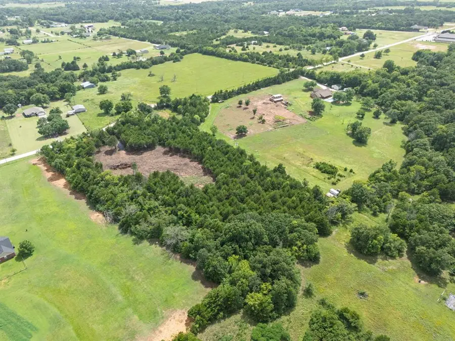 23 Redbud Lane, Shawnee, OK 74801 - #3