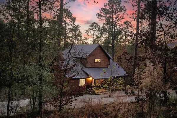 286 Eagle Mountain Trail, Broken Bow, OK 74728