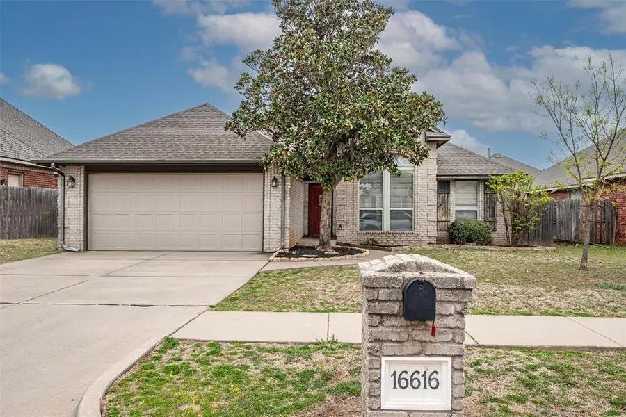 16616 La Paloma Lane, Edmond, OK 73012 - #2